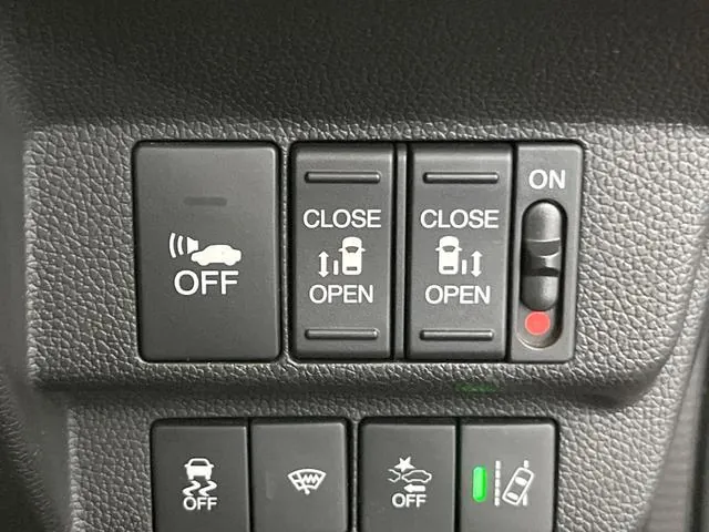 Honda Freed 2018 photo 5