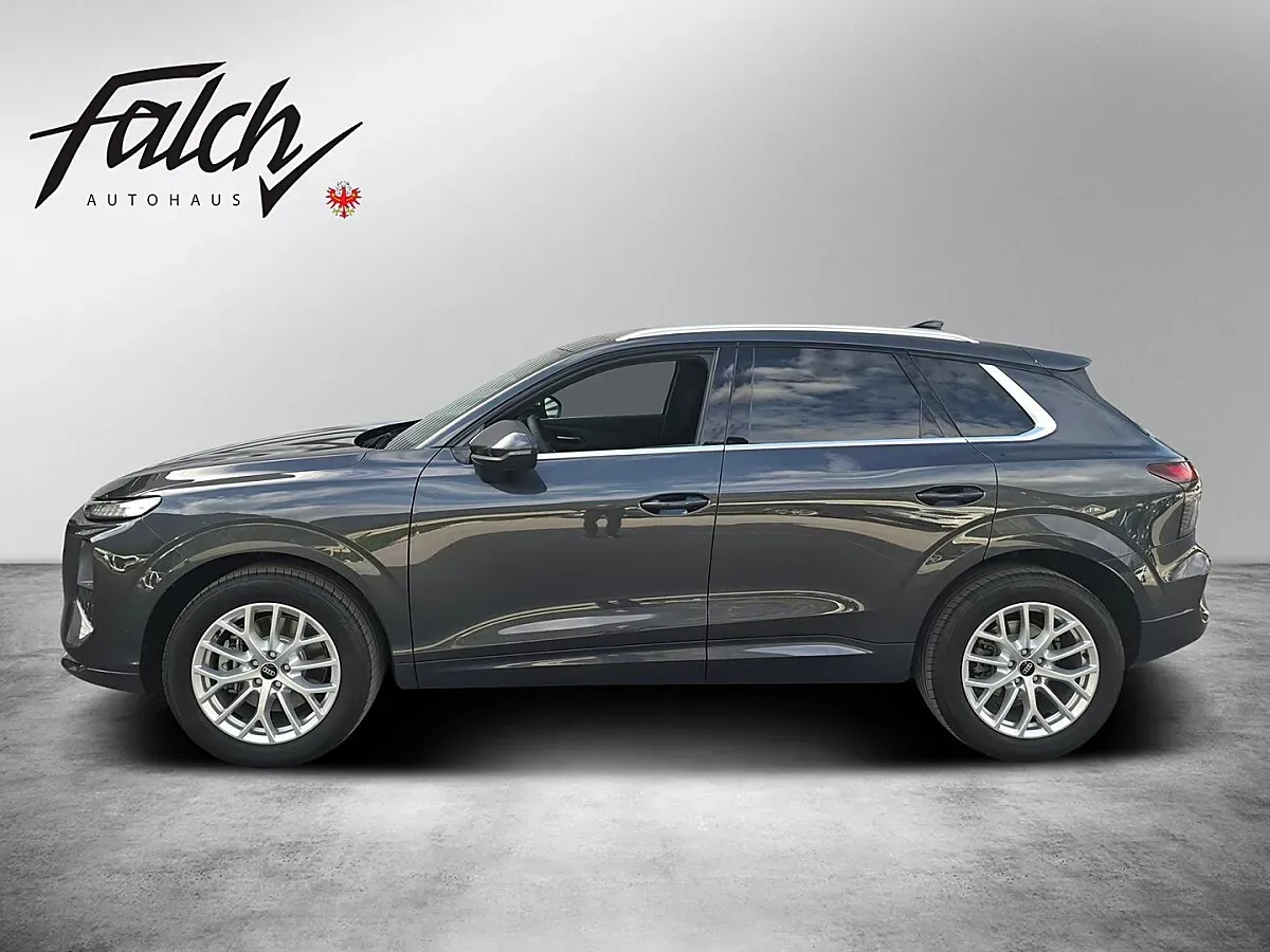 Audi Q3 2026 photo 2