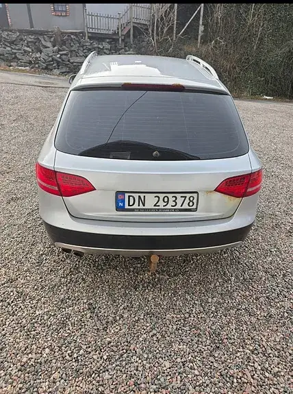 Audi A4 Allroad 2010 photo 3