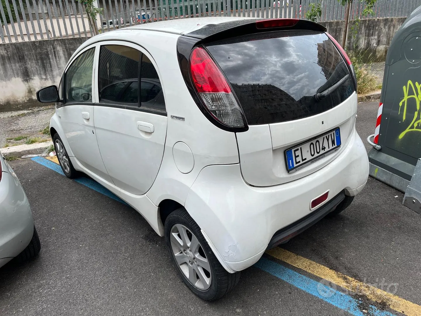 Peugeot Ion