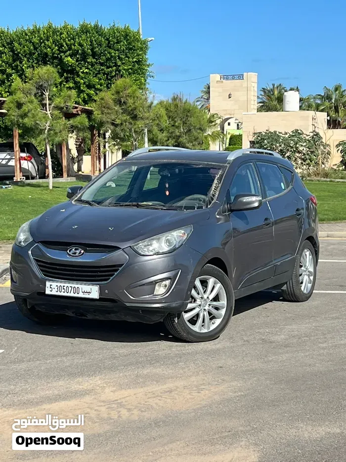 Hyundai Tucson 2012 photo 2