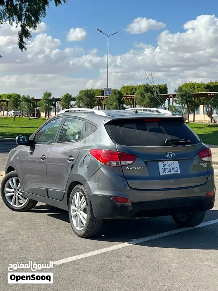 Hyundai Tucson 2012 photo 4