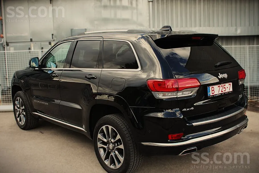 Jeep Grand Cherokee 2020 photo 2