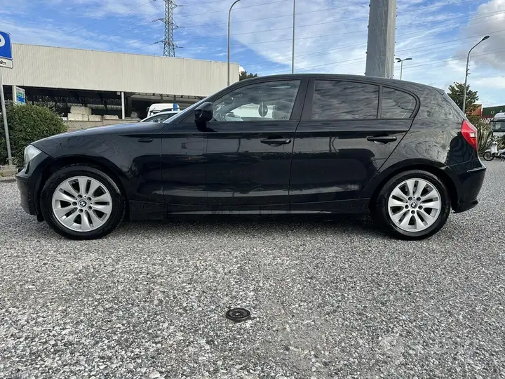 BMW 1 Series 2011 photo 3