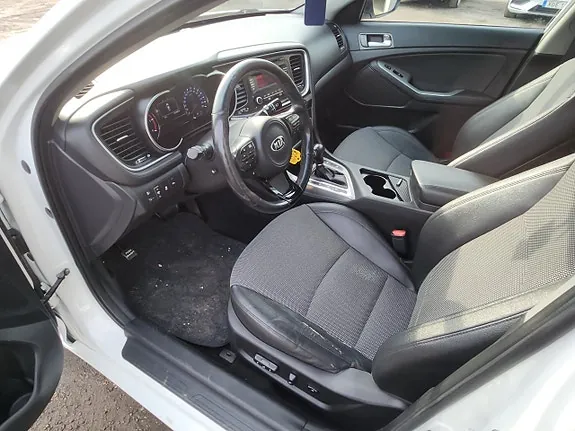 Kia Optima 2015 photo 4