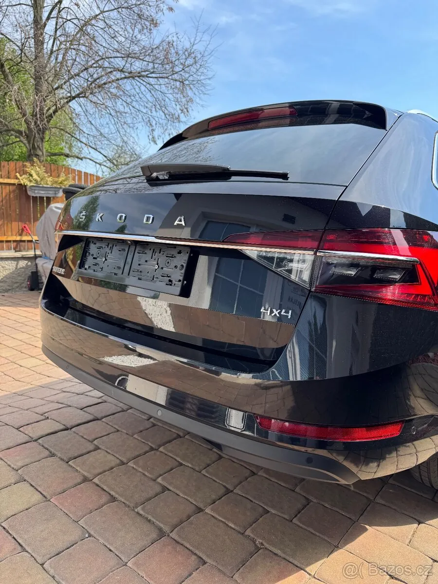 Skoda Superb 2023 photo 4