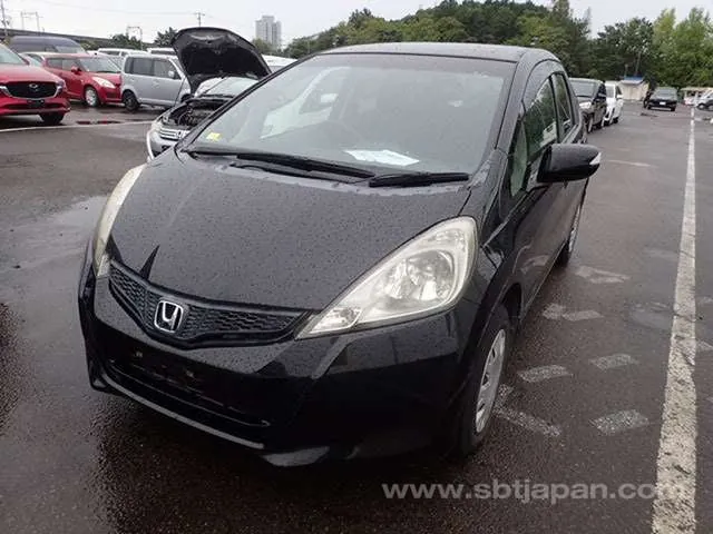 Honda Fit 2013 photo 2