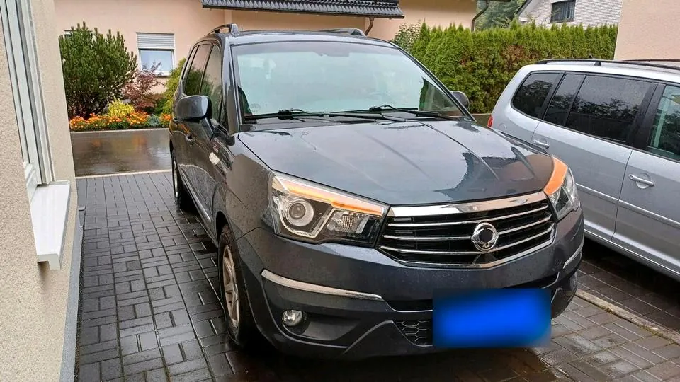 KG Mobility Rodius