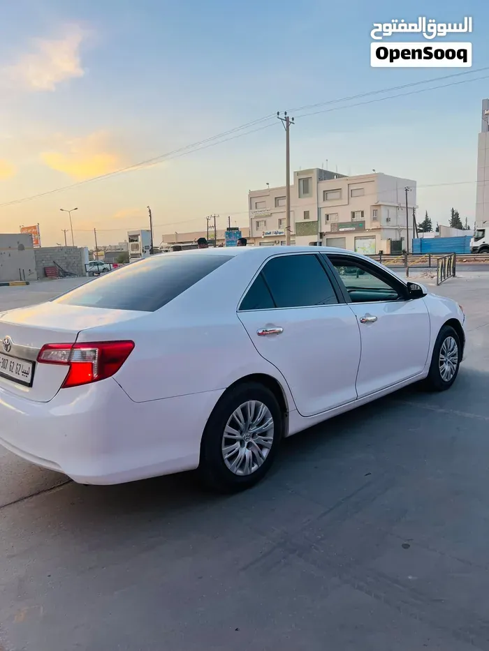 Toyota Camry 2014 photo 4
