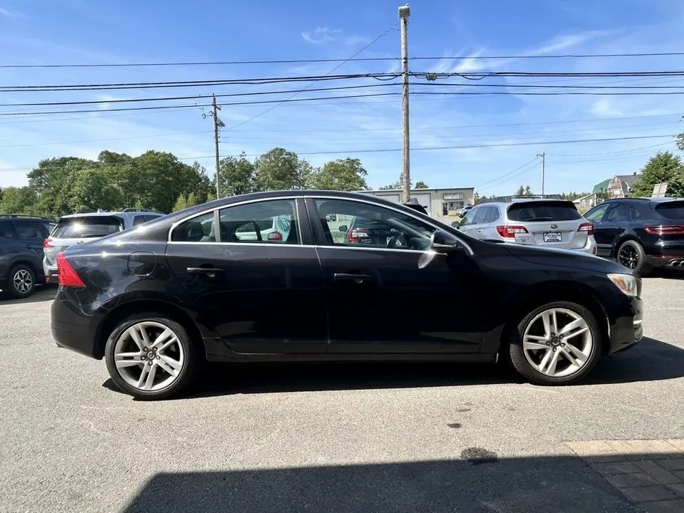 Volvo S60 2015 photo 4