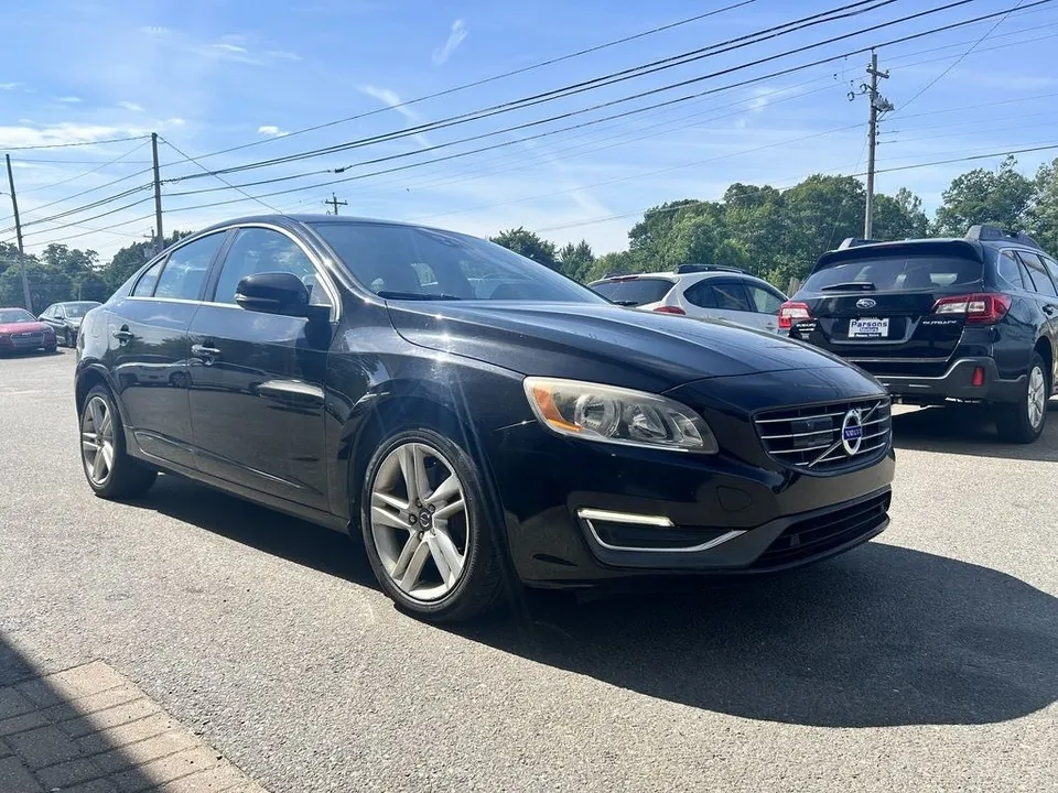 Volvo S60 2015 photo 3