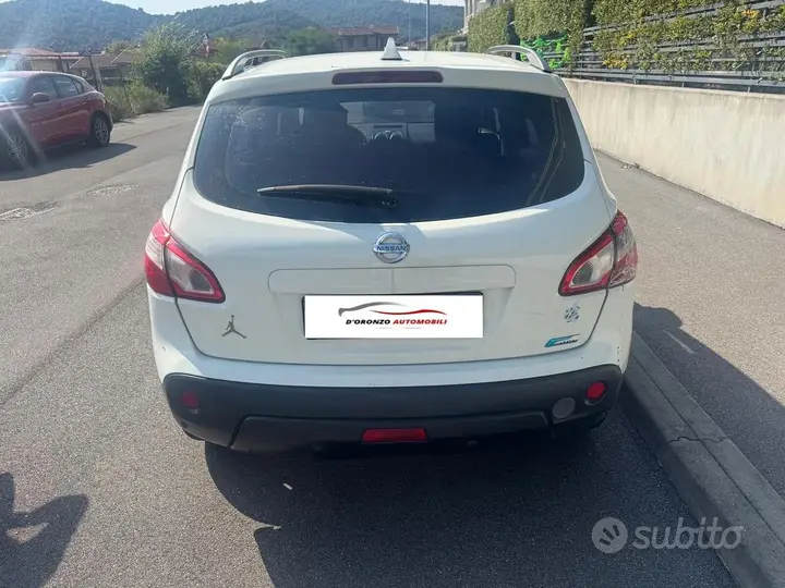 Nissan Qashqai 2011 photo 3