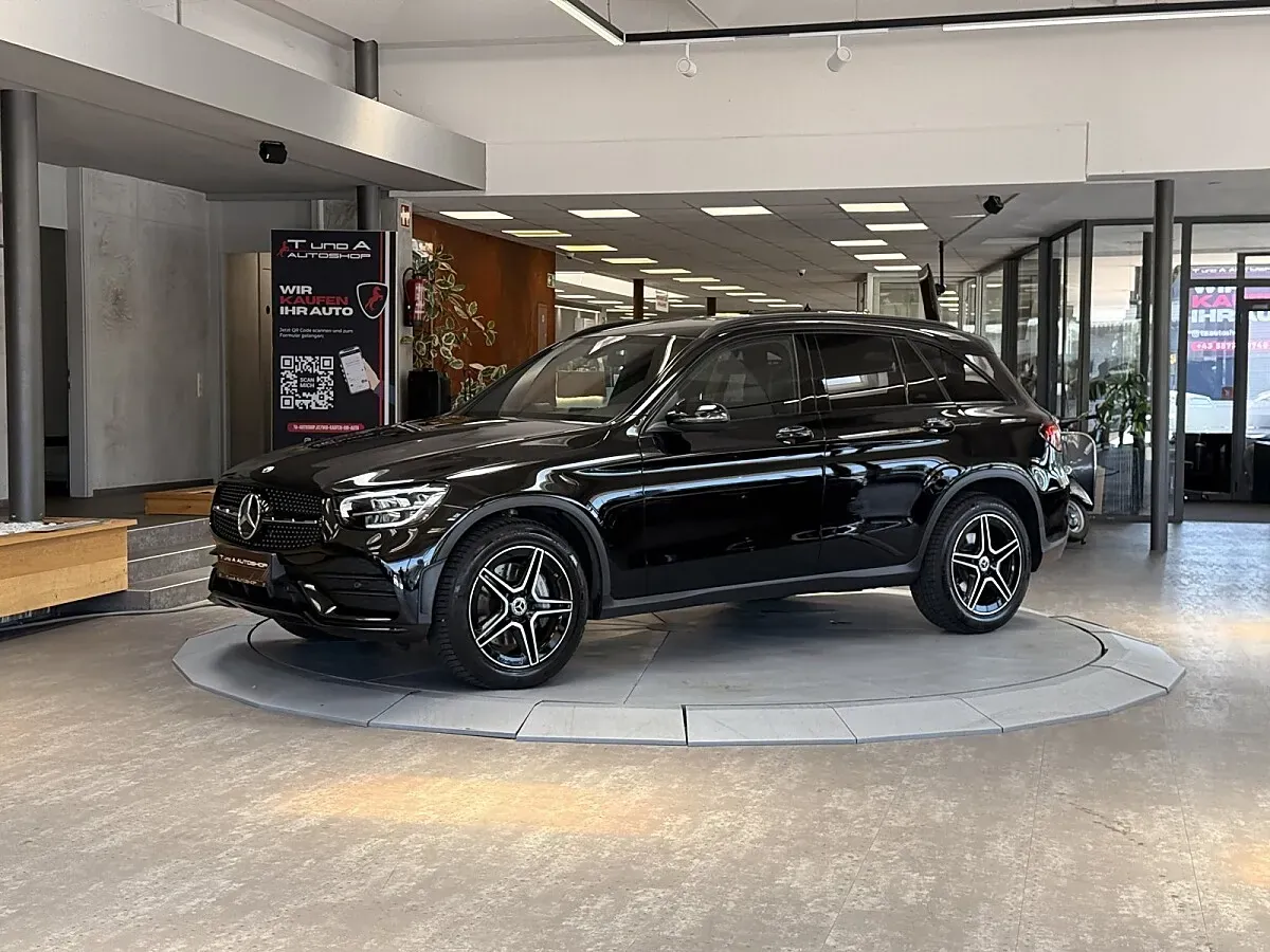 Mercedes-Benz Glc-Class 2022 photo 2