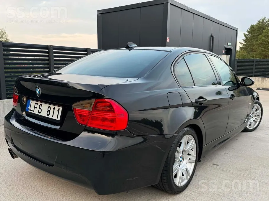 BMW 320 2007 photo 5