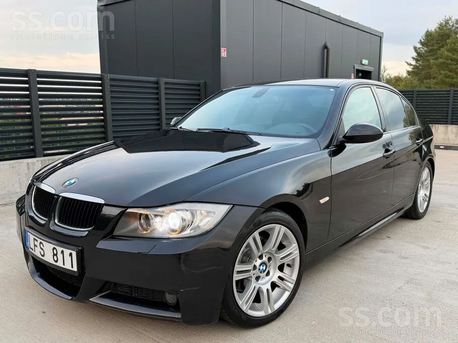 BMW 320
