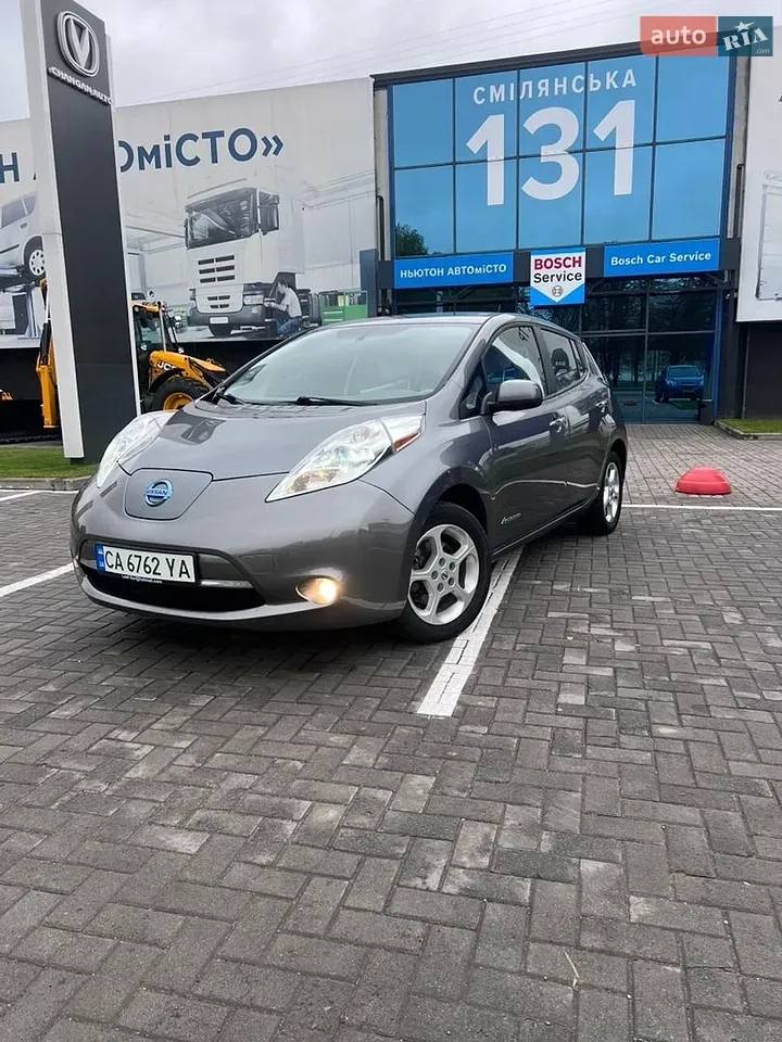 Nissan Leaf