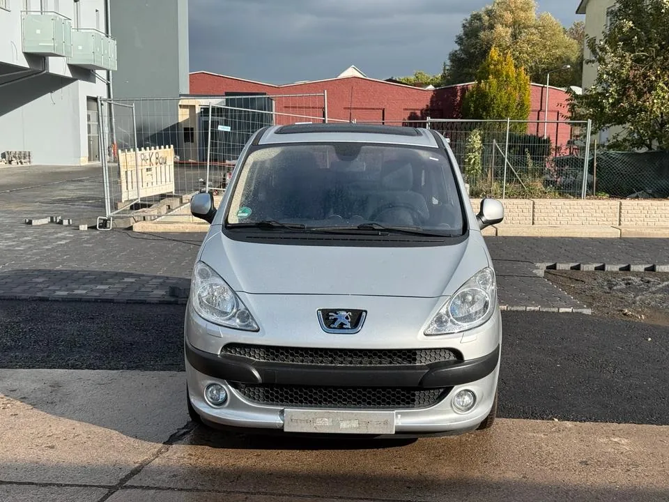 Peugeot 1007