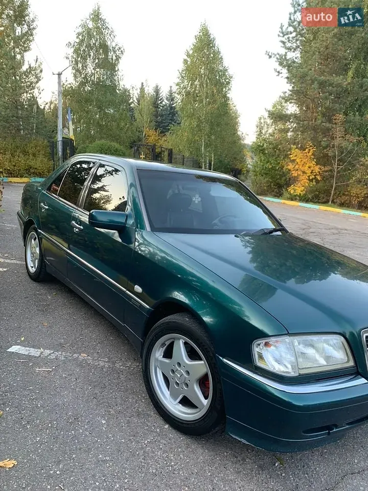 Mercedes-Benz C-Class 1998 photo 2