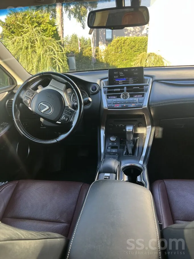 Lexus Nx 2015 photo 2