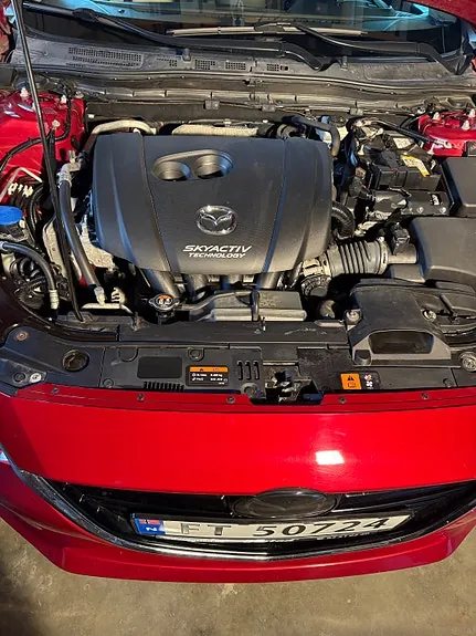 Mazda 3 2015 photo 2