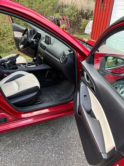 Mazda 3 2015 photo 4