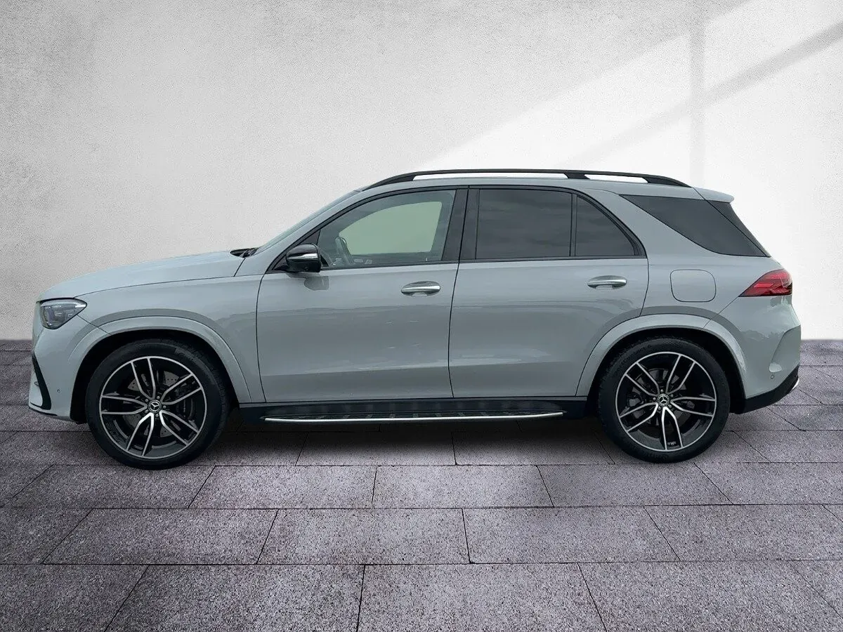 Mercedes-Benz Gle-Class 2023 photo 3