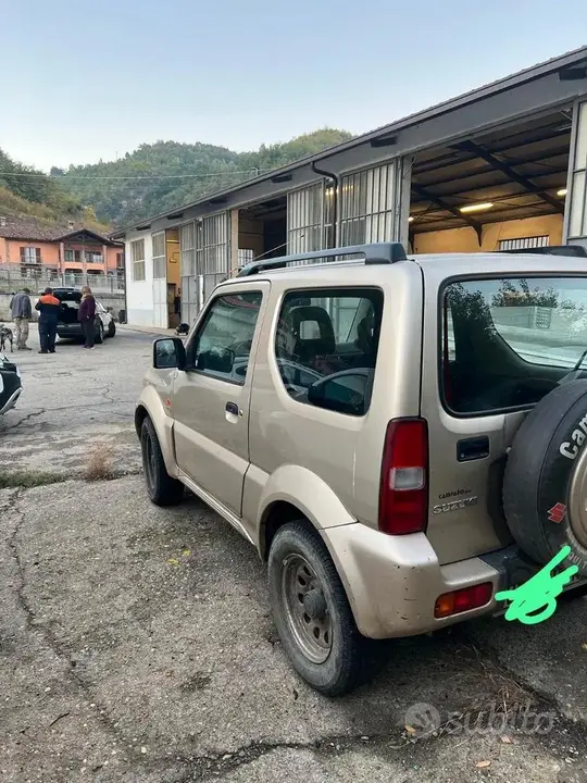 Suzuki Jimny 2008 photo 3