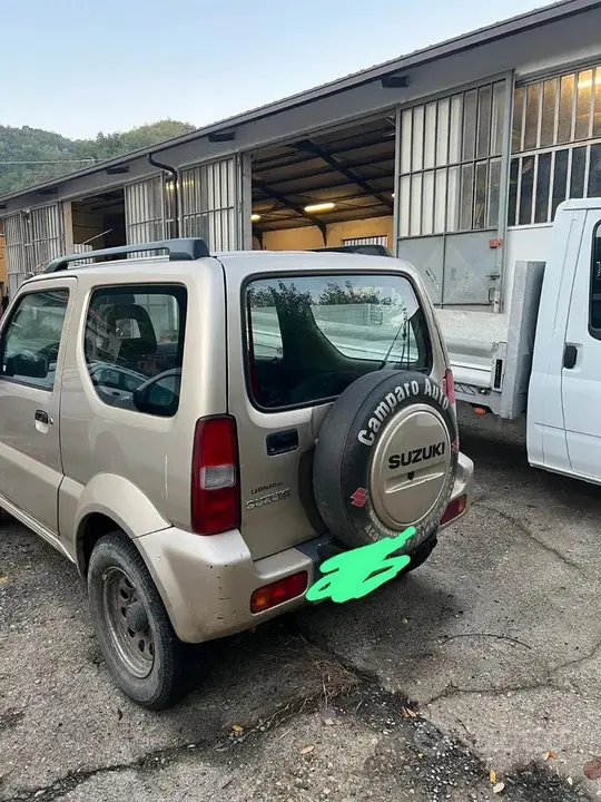 Suzuki Jimny 2008 photo 2