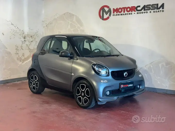 Smart Fortwo 2018 photo 2