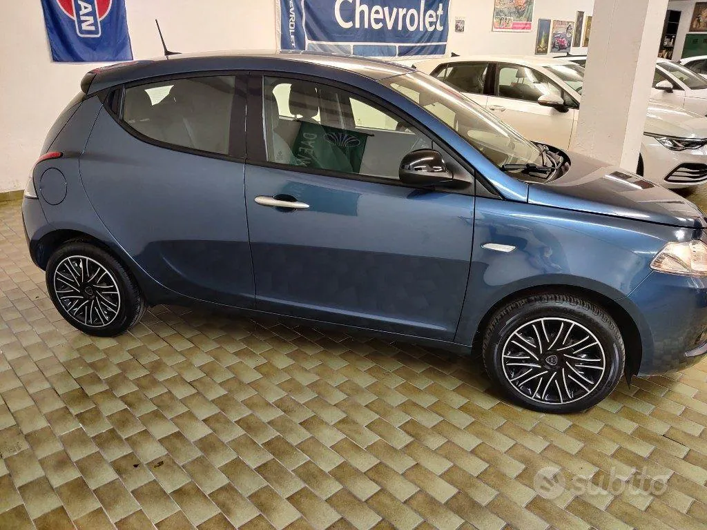 Lancia Ypsilon 2024 photo 5