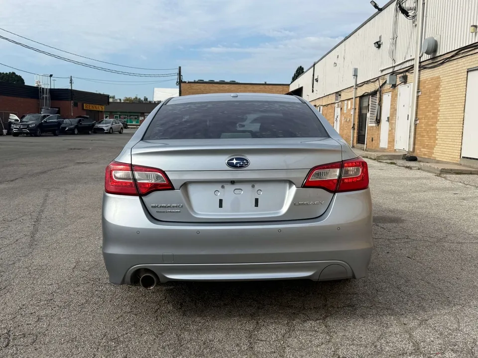 Subaru Legacy 2017 photo 5
