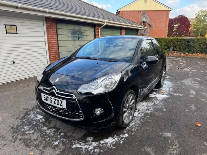 Citroen Ds3 2015 photo 2