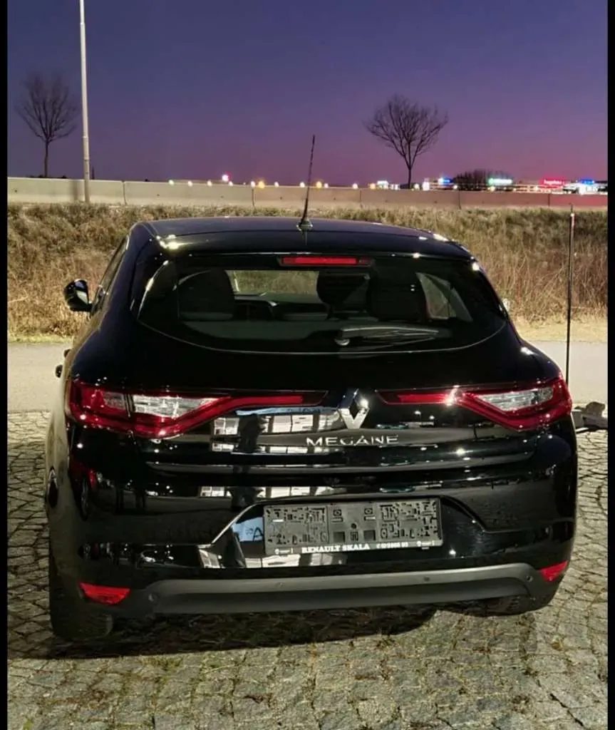 Renault Megane 2019 photo 3