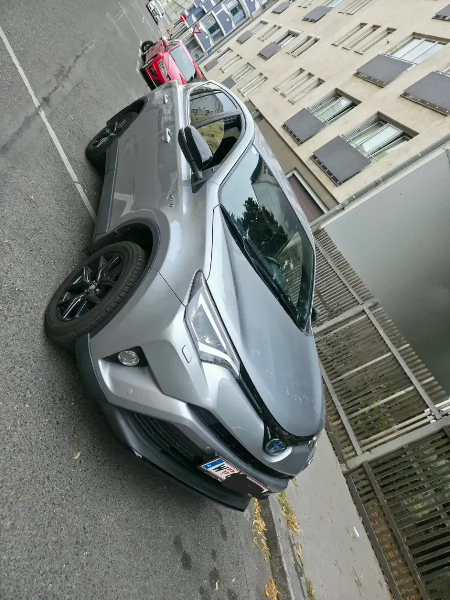 Toyota Rav4 2018 photo 2