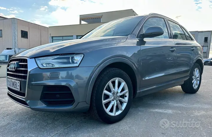 Audi Q3 2015 photo 2