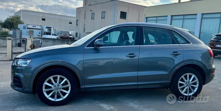 Audi Q3 2015 photo 3