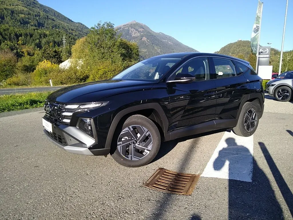 Hyundai Tucson photo 2