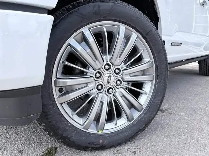 Ford F-150 2026 photo 3