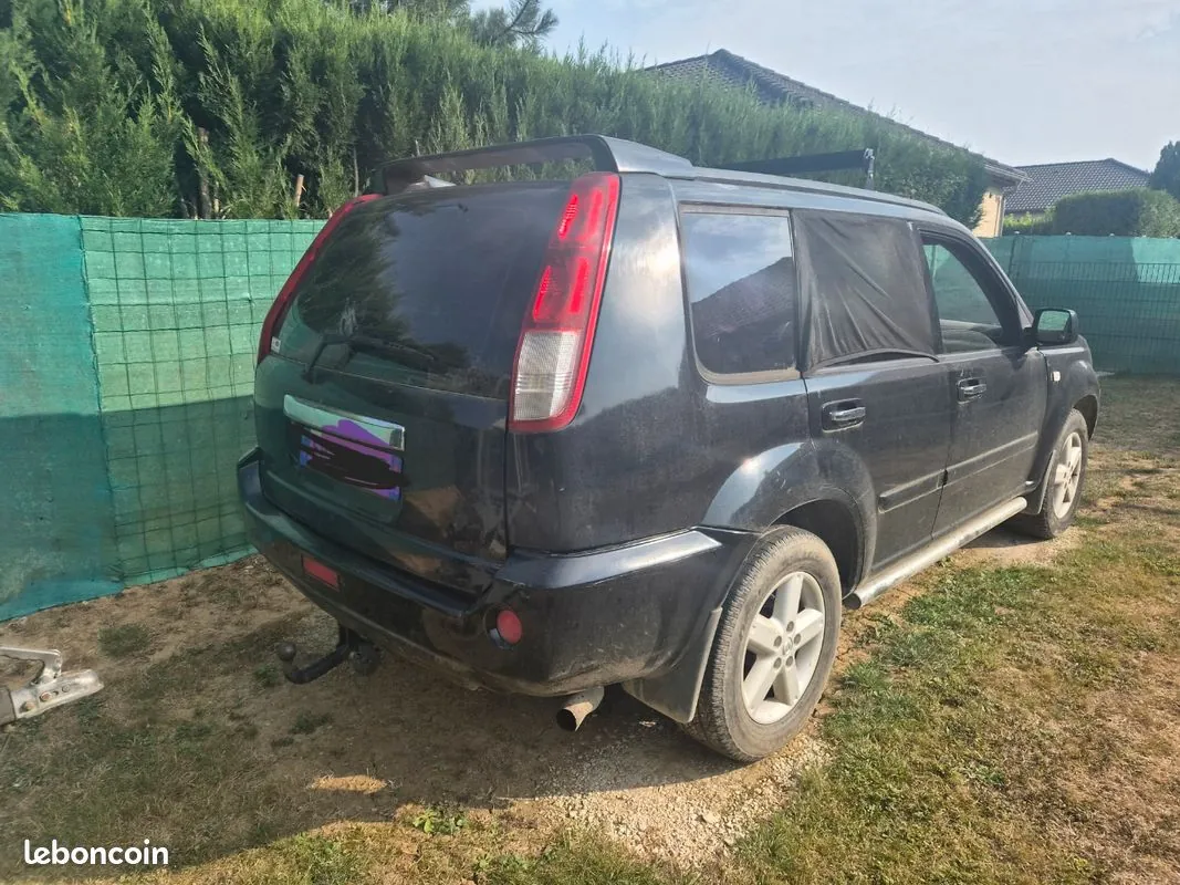 Nissan X-Trail 2004 photo 3