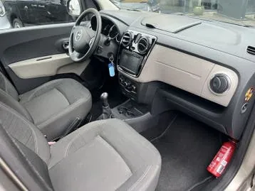 Dacia Lodgy 2015 photo 2