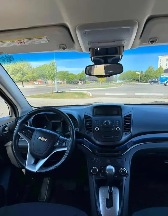 Chevrolet Orlando 2012 photo 3