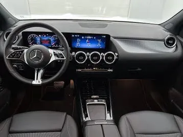 Mercedes-Benz B-Class 2025 photo 3