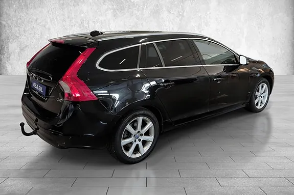 Volvo V60 2018 photo 5