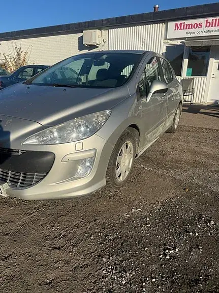 Peugeot 308 2008 photo 3