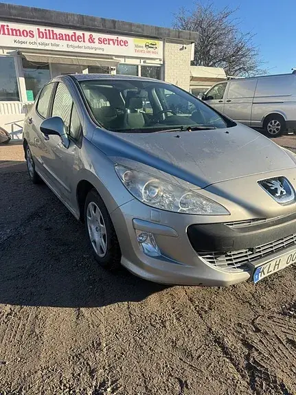 Peugeot 308 2008 photo 2