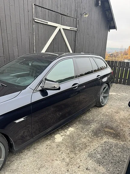 BMW 525D 2011 photo 2