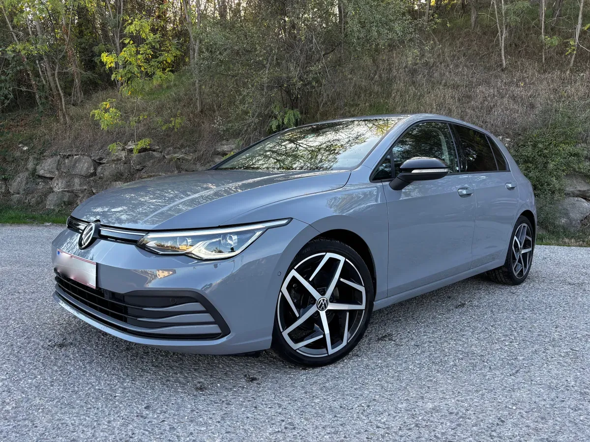 Volkswagen Golf 2023 photo 3