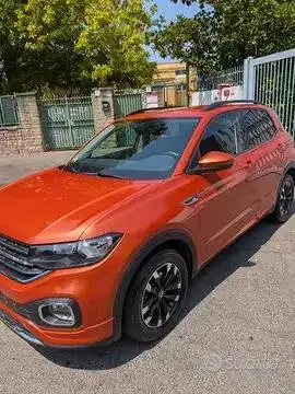 Volkswagen T-Cross 2023 photo 2