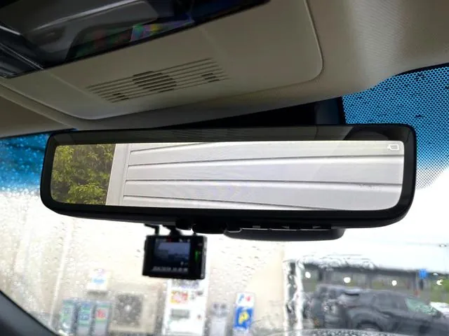 Lexus Es300H 2023 photo 4