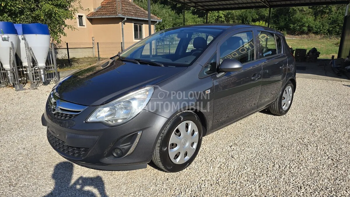 Opel Corsa D 2012 photo 2